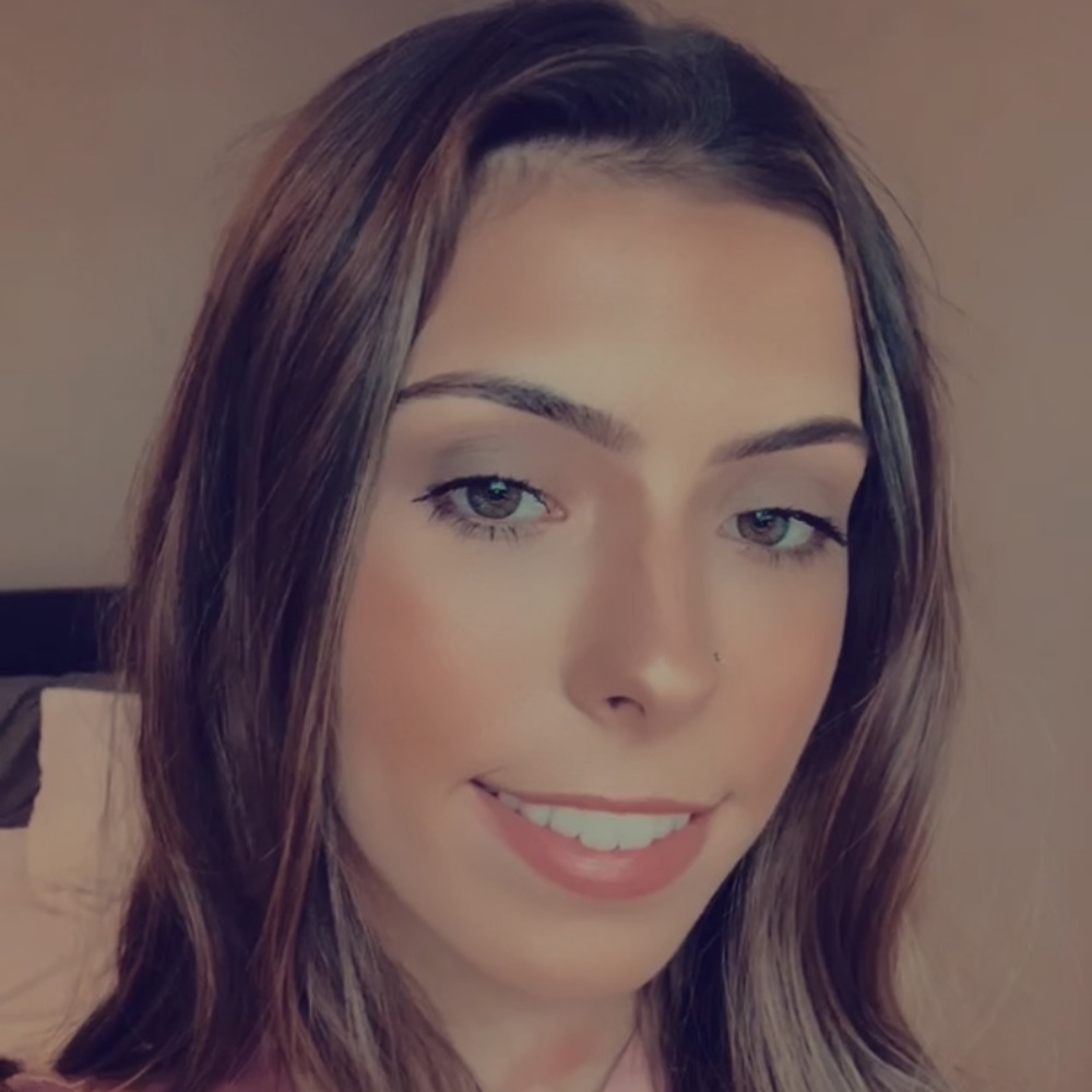 Meet your Posher, Sienna